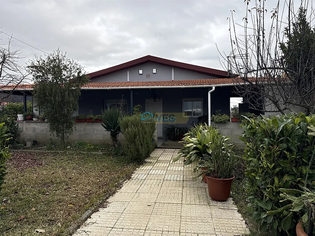 Moradia T4 à venda em São Martinho de Antas e Paradela de Guiães, Sabrosa — foto 2
