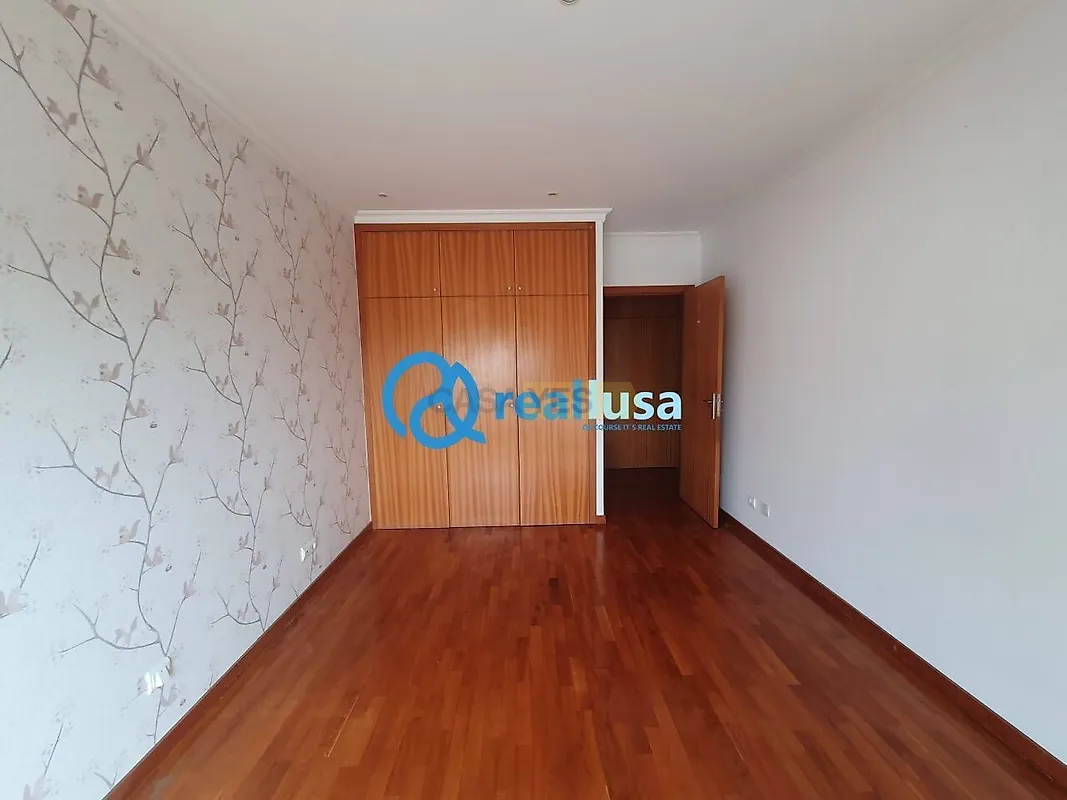 Apartamento T3 à venda em Rio Tinto, Gondomar — foto 9