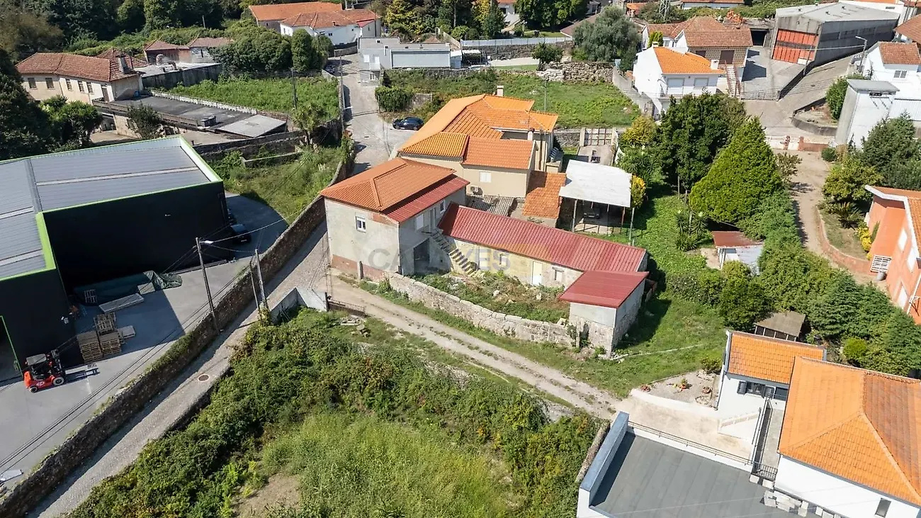 Moradia T4 à venda em Frazão Arreigada, Paços de Ferreira — foto 2