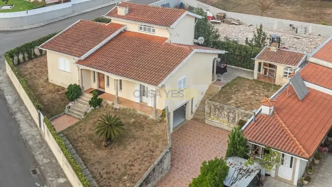 Moradia T3 em Ribeirão, €419.000