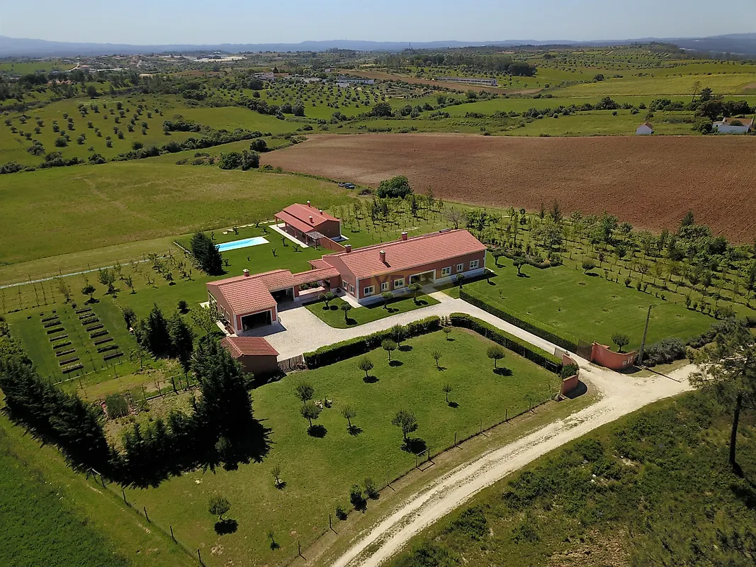 Moradia T3 à venda em Azambujeira e Malaqueijo, Rio Maior — foto 4