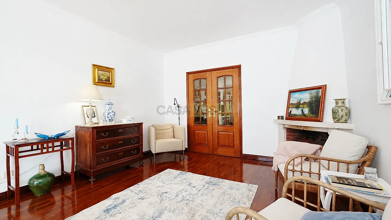 Apartamento T3 à venda em Torres Vedras (São Pedro, Santiago, Santa Maria do Castelo e São Miguel) e Matacães, Torres Vedras — foto 2