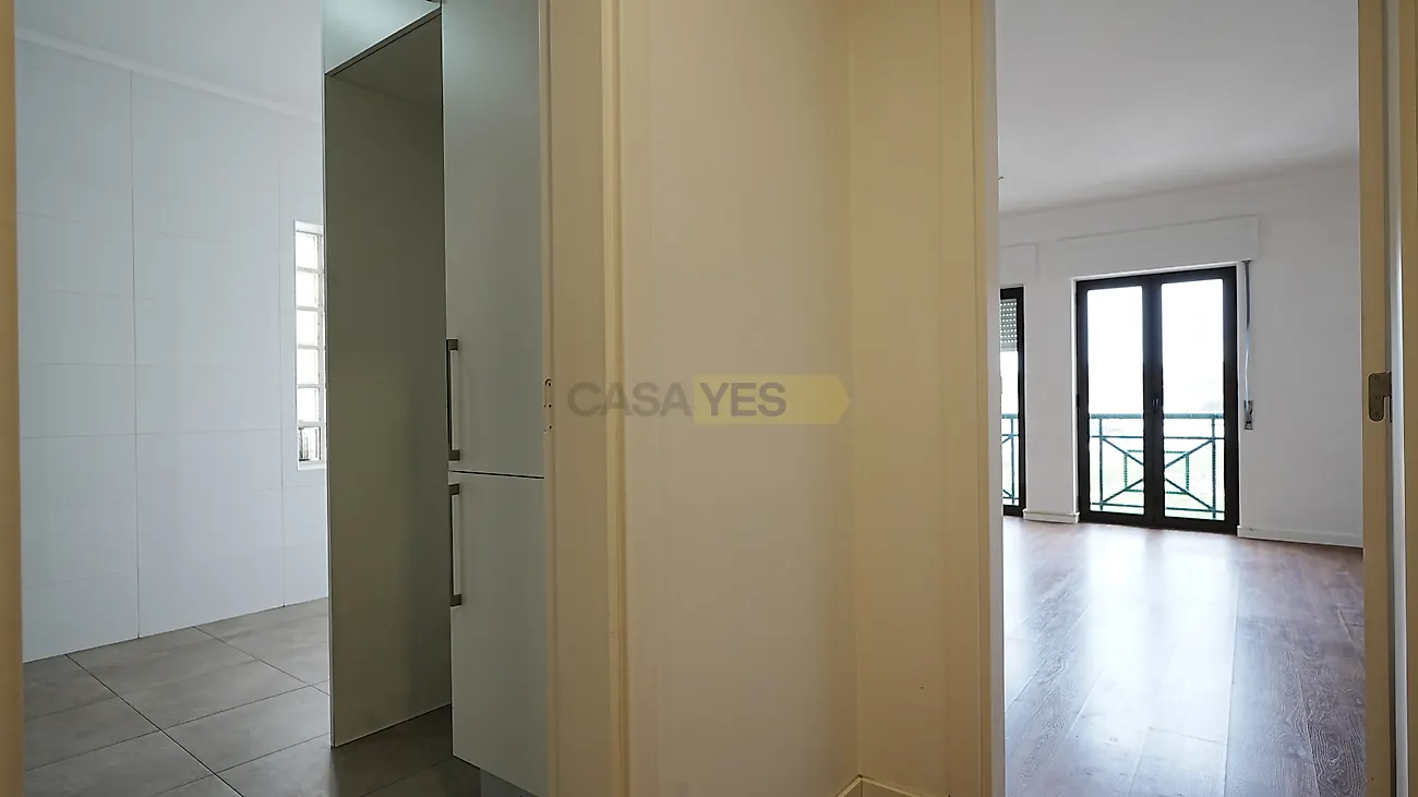 Apartamento T2 à venda em Torres Vedras (São Pedro, Santiago, Santa Maria do Castelo e São Miguel) e Matacães, Torres Vedras — foto 7