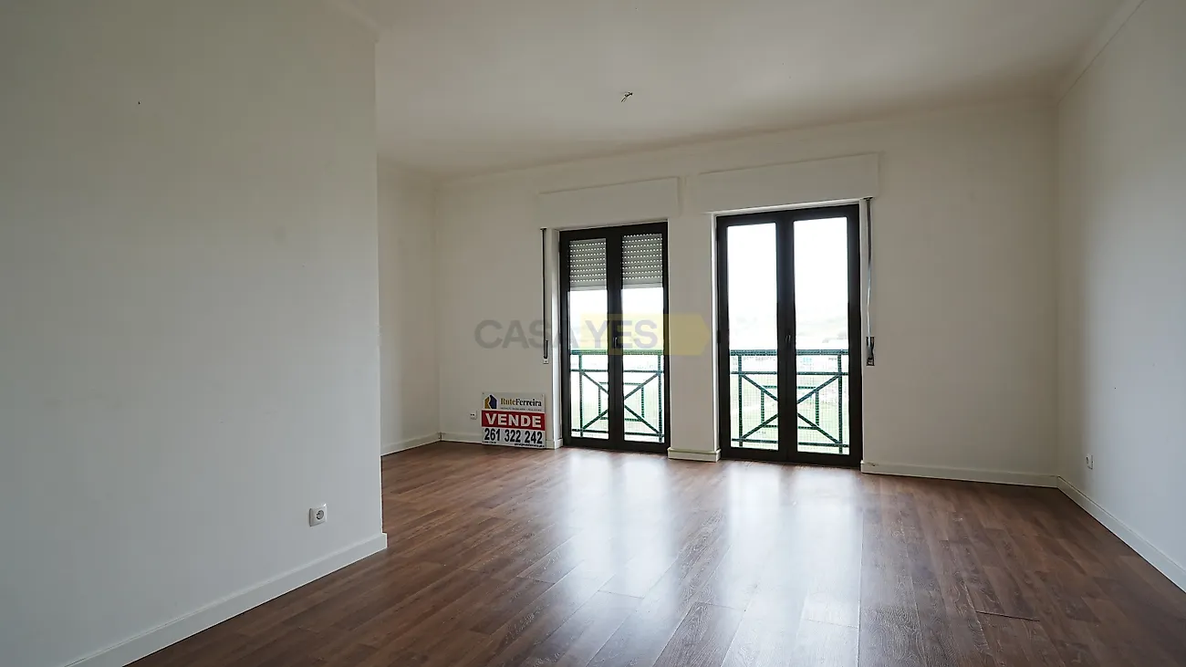 Apartamento T2 à venda em Torres Vedras (São Pedro, Santiago, Santa Maria do Castelo e São Miguel) e Matacães, Torres Vedras — foto 8