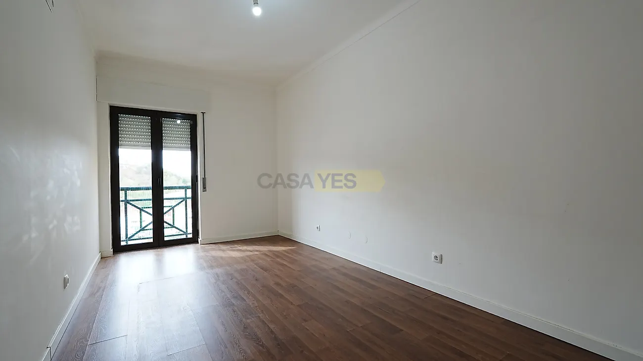 Apartamento T2 à venda em Torres Vedras (São Pedro, Santiago, Santa Maria do Castelo e São Miguel) e Matacães, Torres Vedras — foto 17
