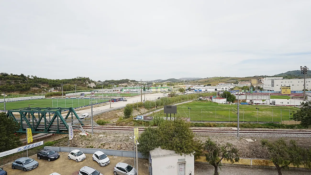 Apartamento T2 à venda em Torres Vedras (São Pedro, Santiago, Santa Maria do Castelo e São Miguel) e Matacães, Torres Vedras — foto 23
