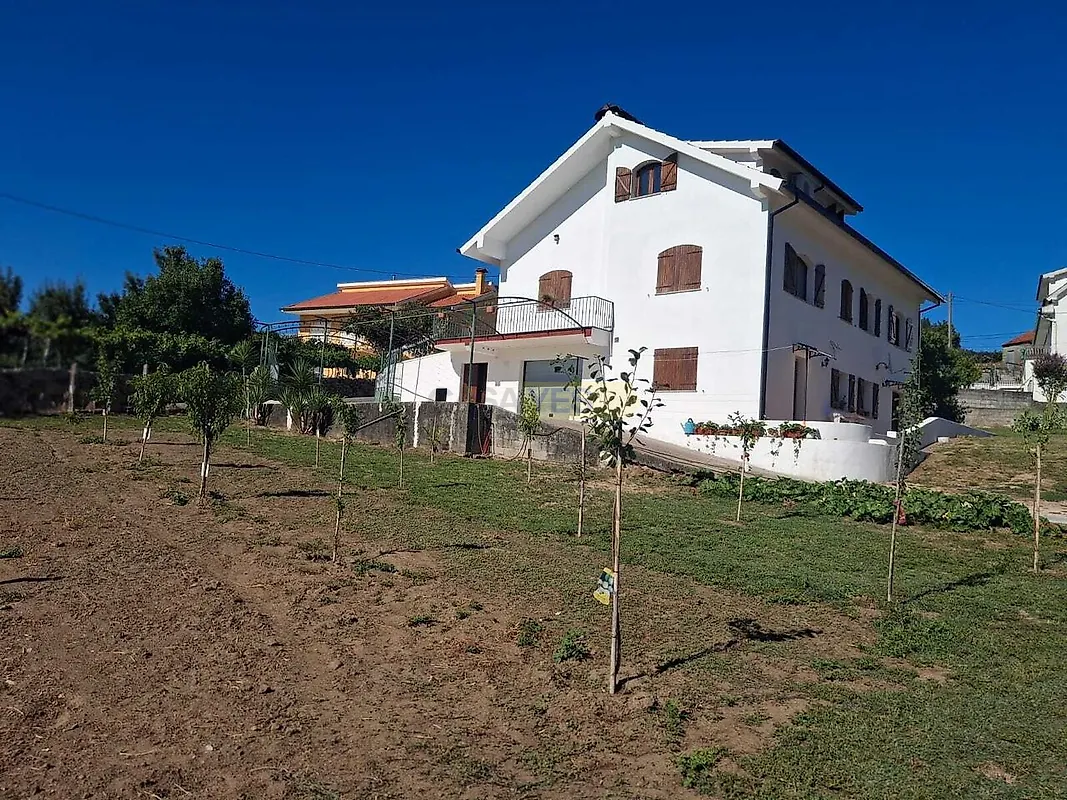 Moradia T5 à venda em Portela, Monção — foto 7