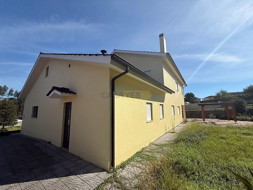 Moradia T5 à venda em São Pedro da Torre, Valença — foto 2