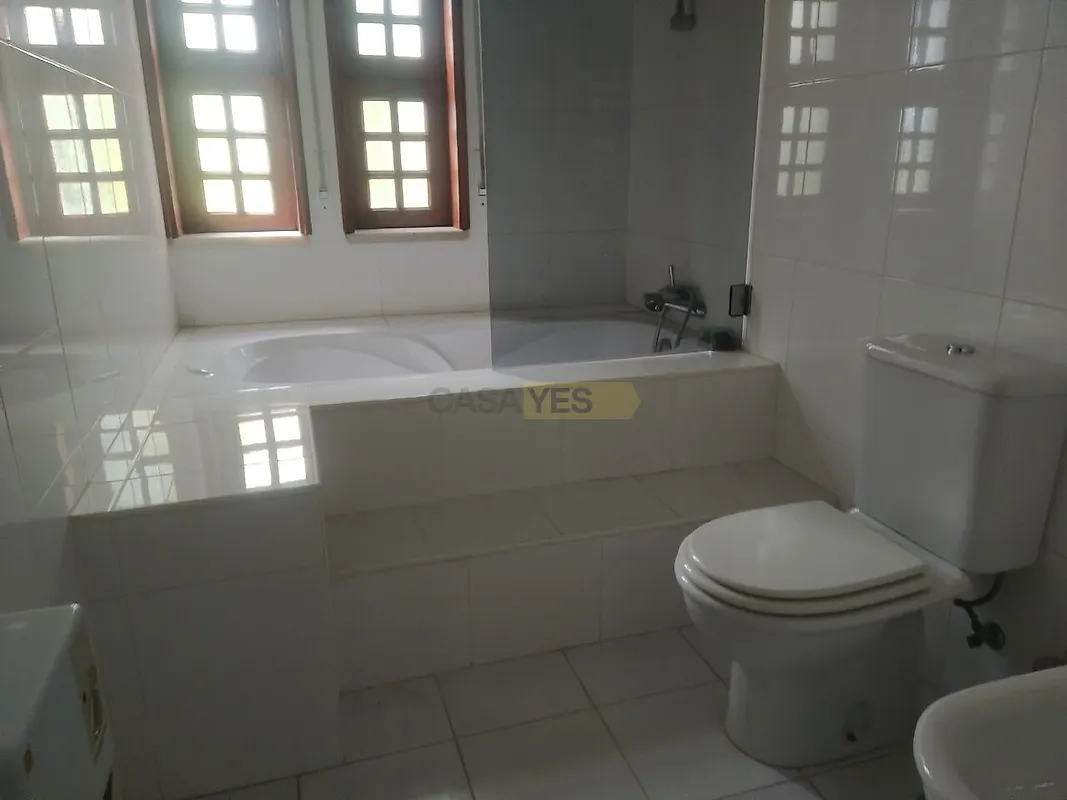 Moradia T4 à venda em Nogueira, Fraião e Lamaçães, Braga — foto 8
