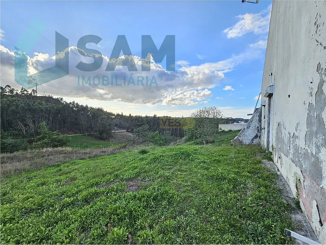 Moradia T3 à venda em Torres Vedras (São Pedro, Santiago, Santa Maria do Castelo e São Miguel) e Matacães, Torres Vedras — foto 4