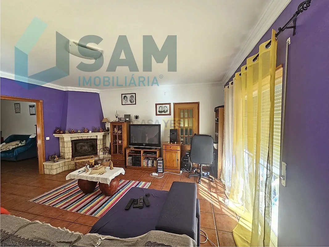Moradia T4 à venda em Torres Vedras (São Pedro, Santiago, Santa Maria do Castelo e São Miguel) e Matacães, Torres Vedras — foto 3