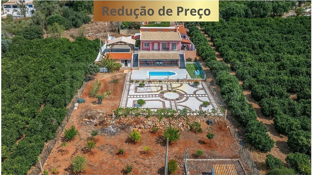 Moradia T3 em Alcantarilha e Pêra, €680.000