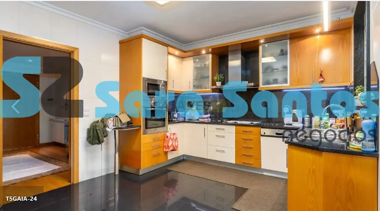 Apartamento T5 à venda em Mafamude e Vilar do Paraíso, Vila Nova de Gaia — foto 3