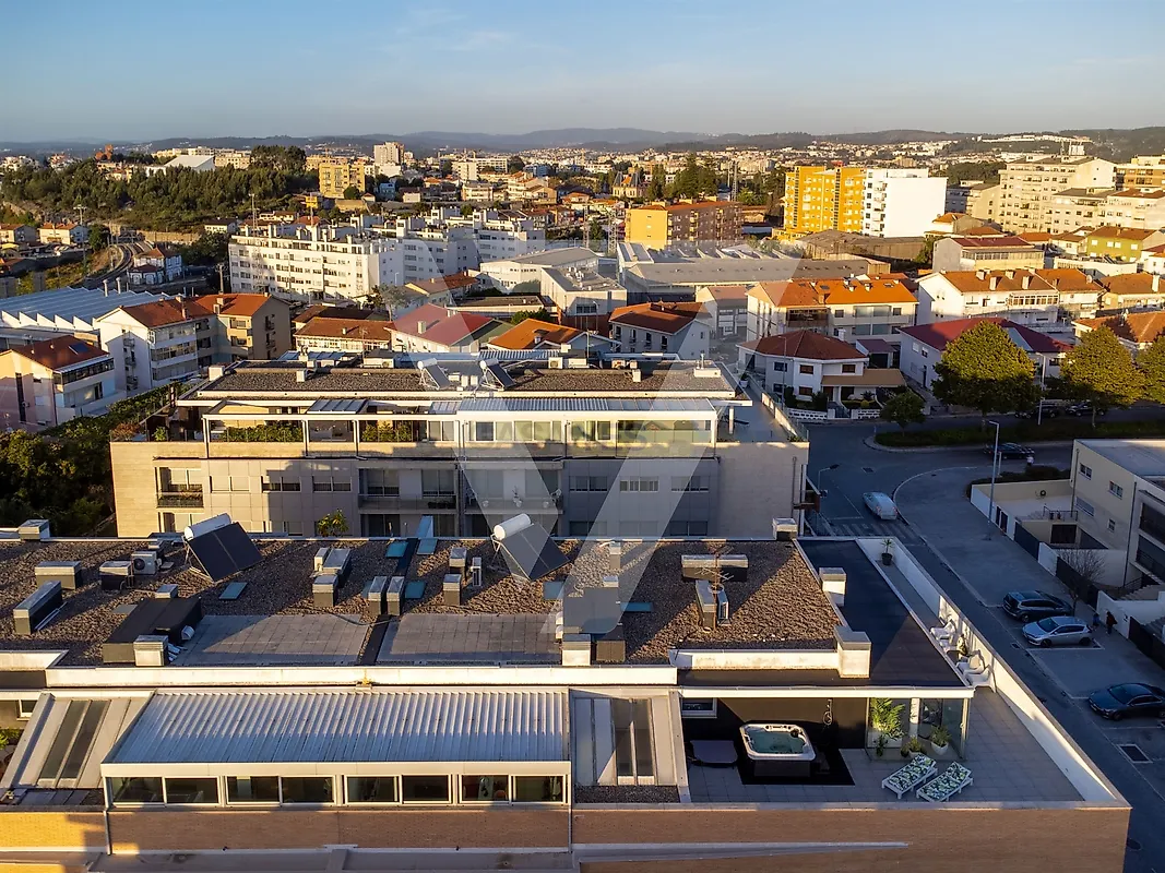Apartamento T4 à venda em Pedrouços, Maia — foto 14