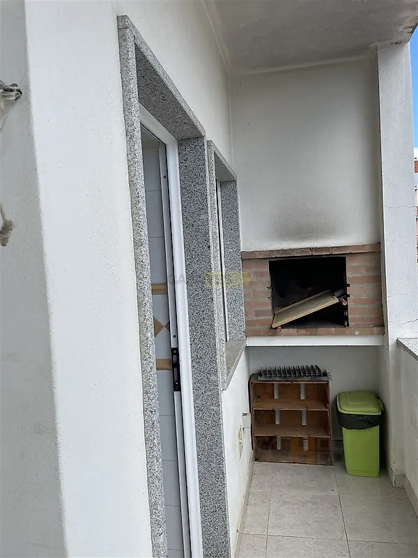 Apartamento T3 à venda em Castelo Branco, Horta — foto 18