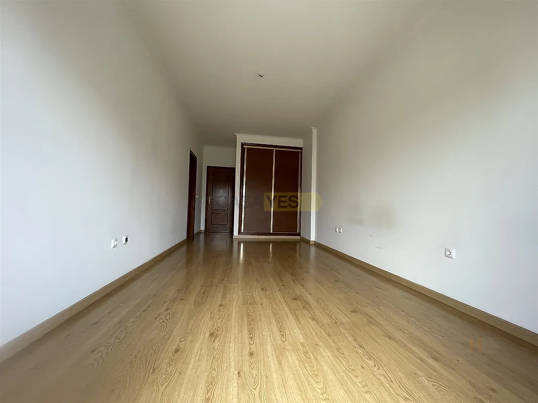 Apartamento T3 à venda em Castelo Branco, Horta — foto 5