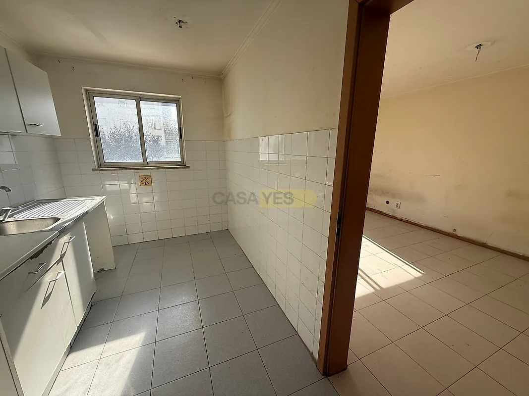 Apartamento T0 à venda em Mina de Água, Amadora — foto 5