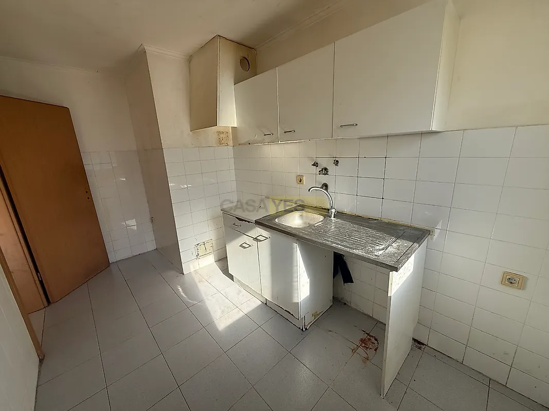 Apartamento T0 à venda em Mina de Água, Amadora — foto 6