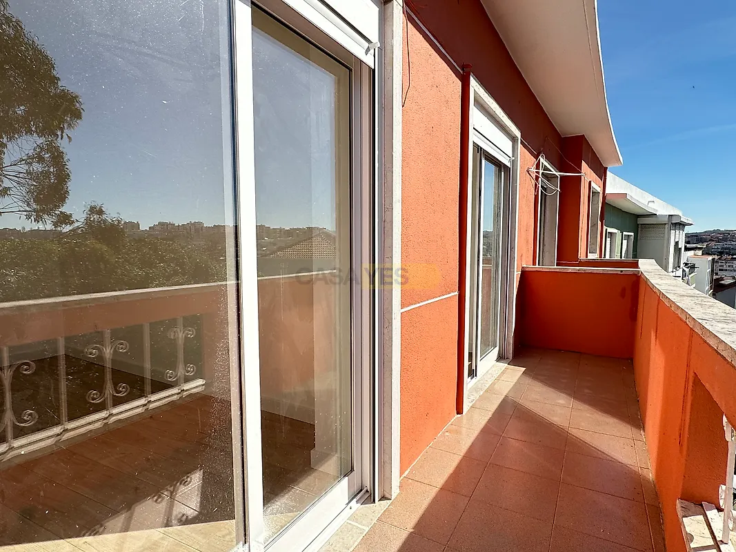 Apartamento T3 à venda em Águas Livres, Amadora — foto 23