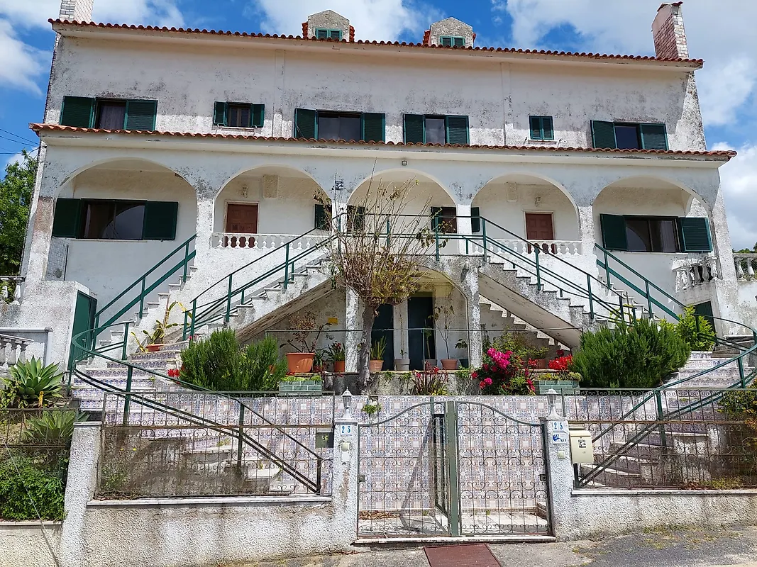 Moradia T6+ em Camarate, Unhos e Apelação, €680.000