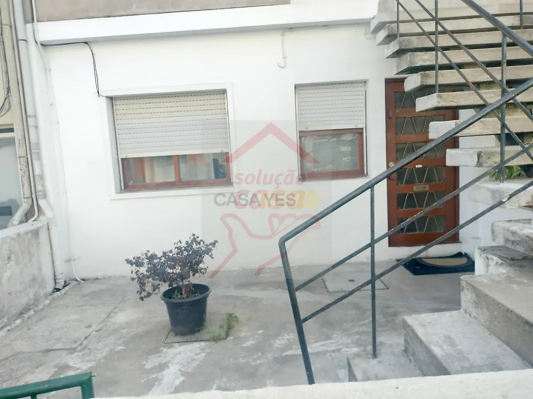 Moradia T1 em Oliveira do douro, €115.000