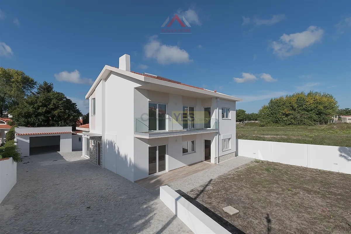 Apartamento T4 à venda em Vieira de Leiria, €440.000