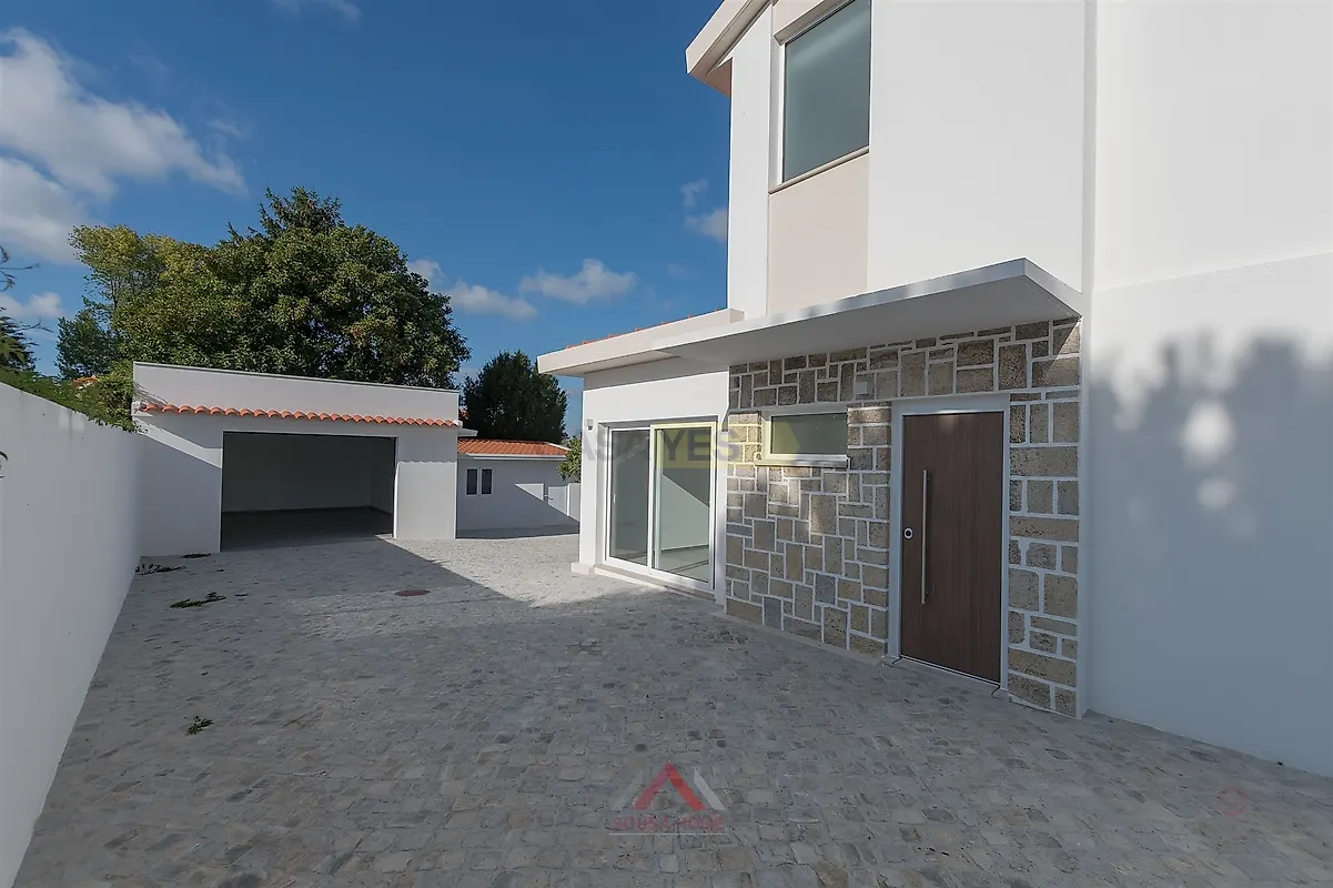 Apartamento T4 à venda em Vieira de Leiria, Marinha Grande — foto 2
