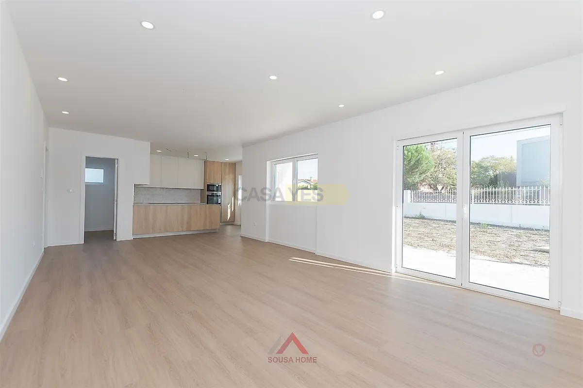 Apartamento T4 à venda em Vieira de Leiria, Marinha Grande — foto 10