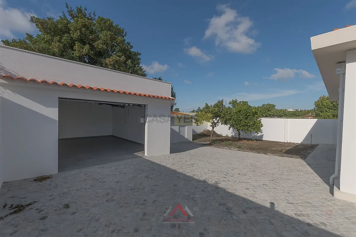 Apartamento T4 à venda em Vieira de Leiria, Marinha Grande — foto 3