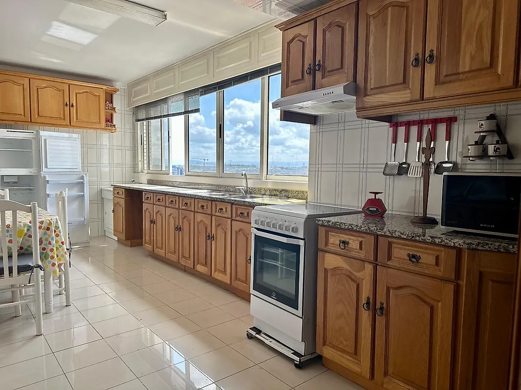Apartamento T4 em Glória e Vera Cruz, €450.000