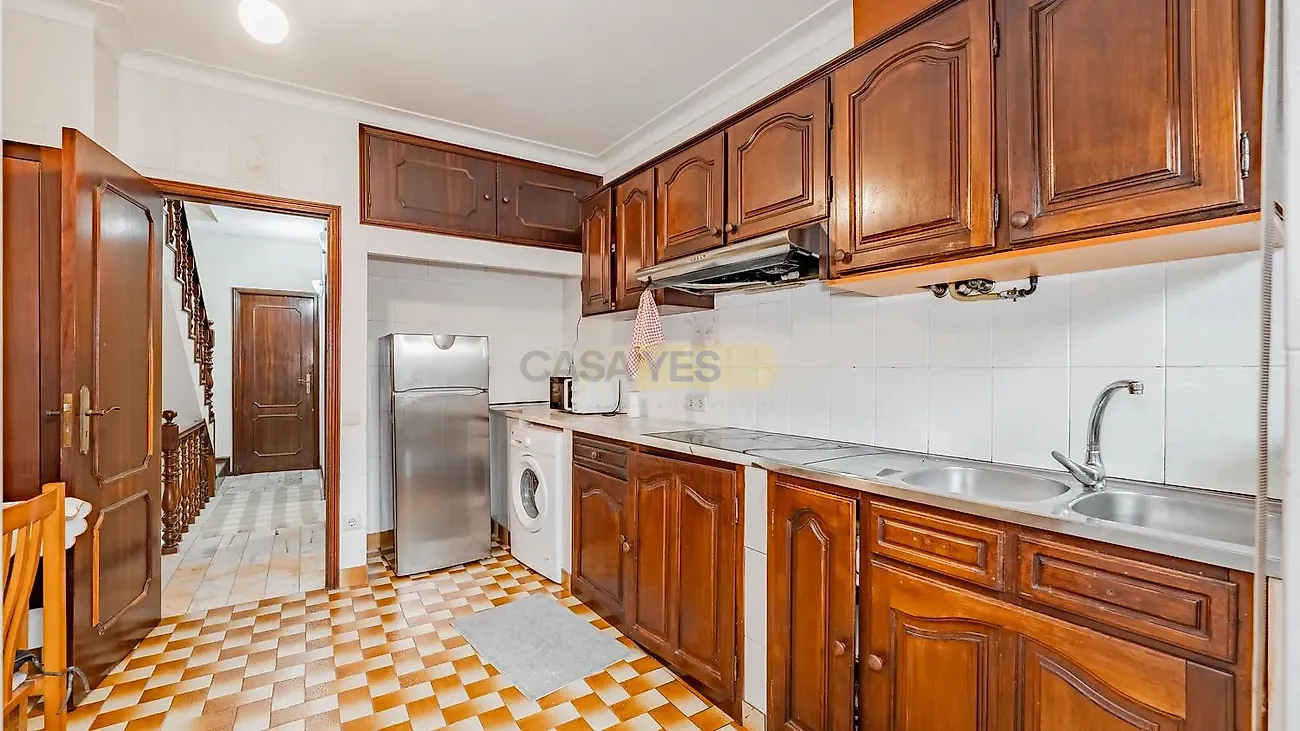 Moradia T4 à venda em Oliveira, São Paio e São Sebastião, Guimarães — foto 9