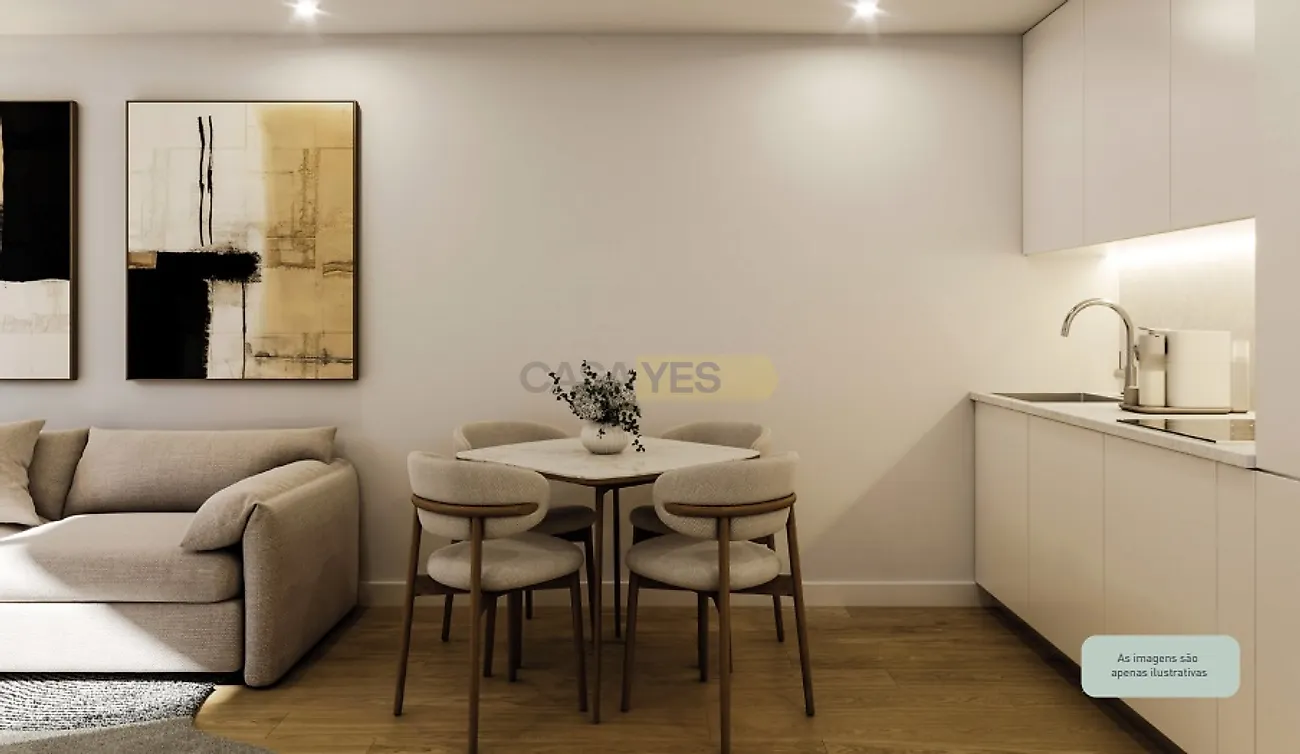 Apartamento T0 em Santo António dos Olivais, €179.000