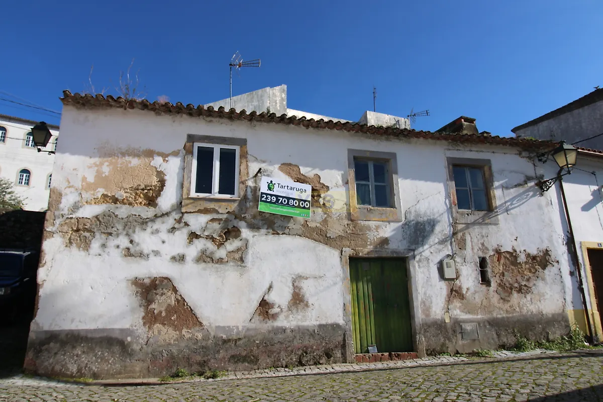 Moradia T2 à venda em São Miguel, Santa Eufémia e Rabaçal, €36.500