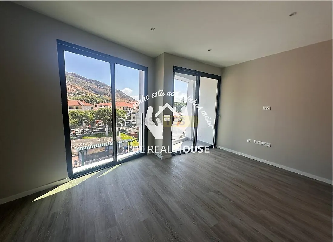 Apartamento T0 à venda em Água de Pena, Machico — foto 3