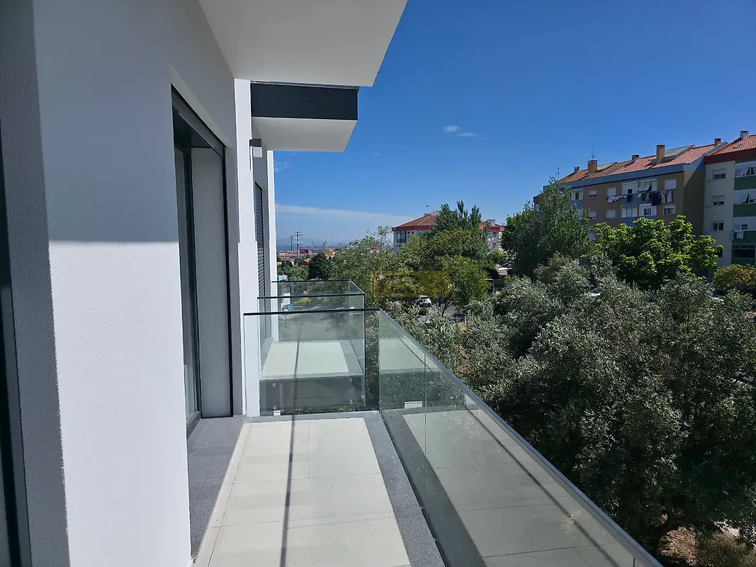 Apartamento T5 à venda em Santa Iria de Azoia, São João da Talha e Bobadela, Loures — foto 12