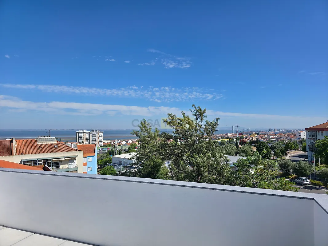 Apartamento T5 à venda em Santa Iria de Azoia, São João da Talha e Bobadela, Loures — foto 13