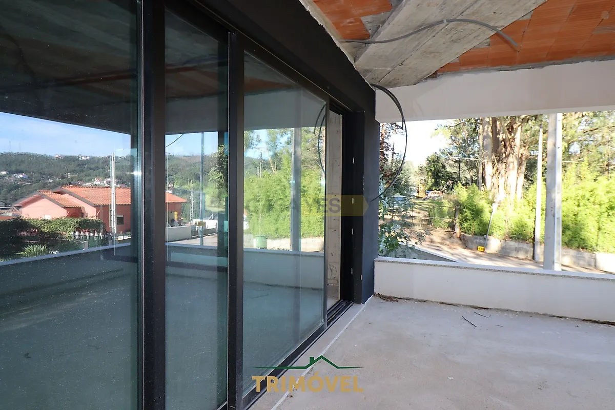 Moradia T4 à venda em Oliveira de Azeméis, Santiago de Riba-Ul, Ul, Macinhata da Seixa e Madail, Oliveira de Azeméis — foto 12