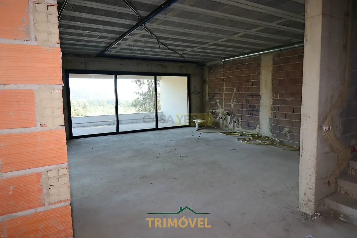 Moradia T4 à venda em Oliveira de Azeméis, Santiago de Riba-Ul, Ul, Macinhata da Seixa e Madail, Oliveira de Azeméis — foto 7