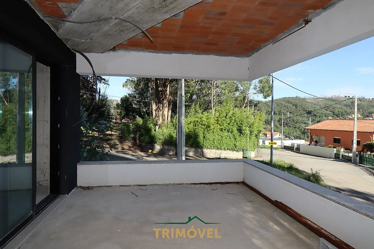 Moradia T4 à venda em Oliveira de Azeméis, Santiago de Riba-Ul, Ul, Macinhata da Seixa e Madail, Oliveira de Azeméis — foto 13