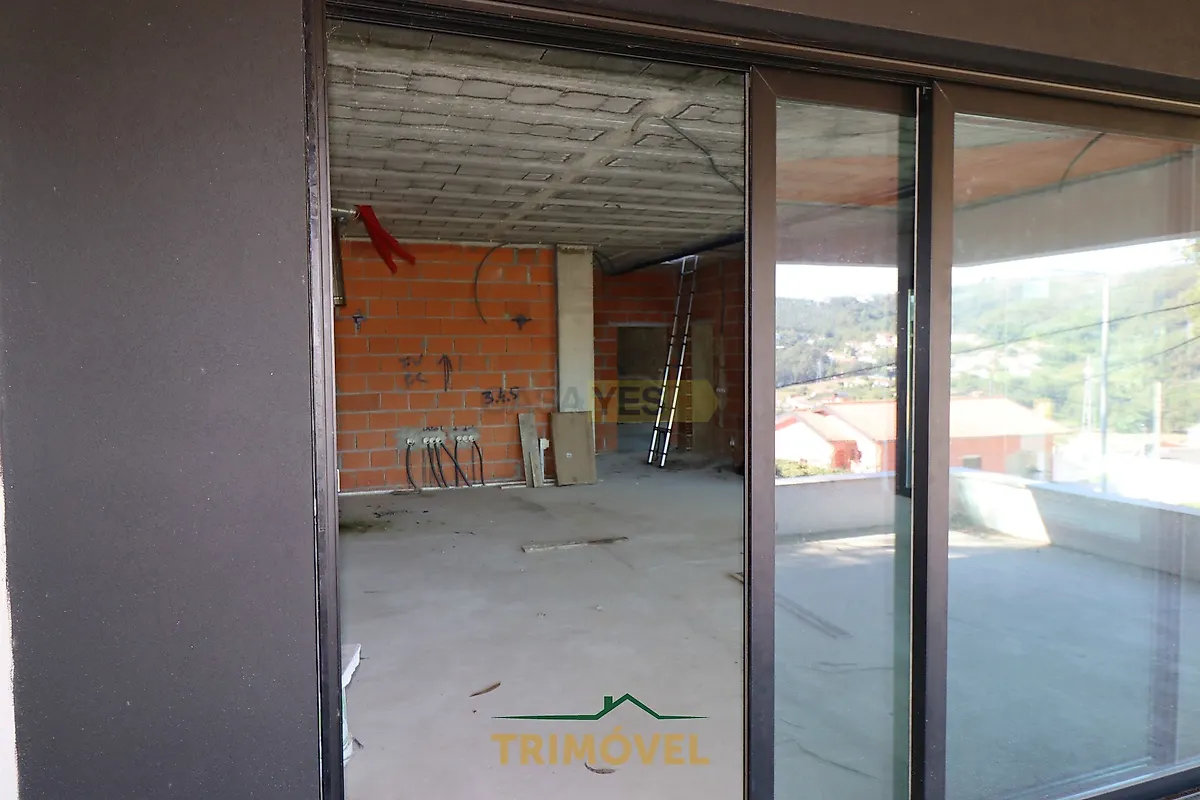 Moradia T4 à venda em Oliveira de Azeméis, Santiago de Riba-Ul, Ul, Macinhata da Seixa e Madail, Oliveira de Azeméis — foto 18