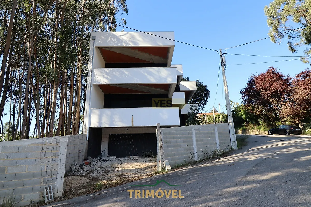 Moradia T4 à venda em Oliveira de Azeméis, Santiago de Riba-Ul, Ul, Macinhata da Seixa e Madail, Oliveira de Azeméis — foto 26