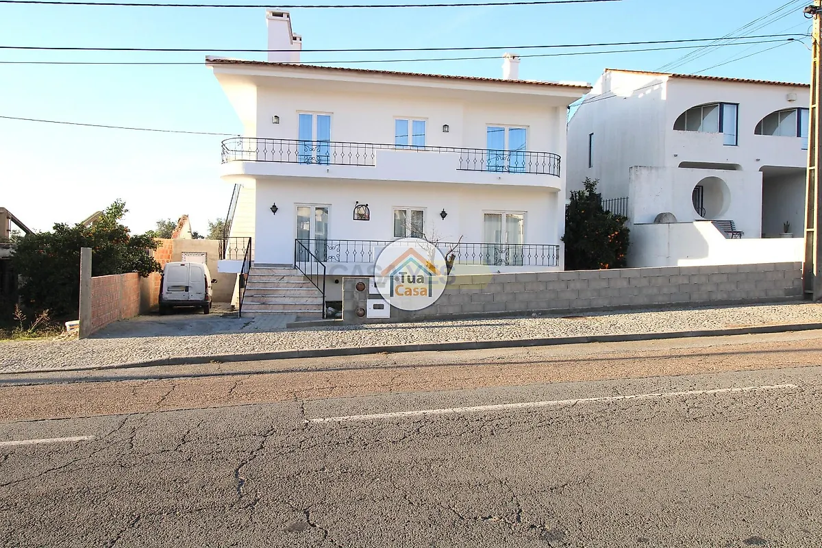 Moradia T4 à venda em Nossa Senhora da Vila, Nossa Senhora do Bispo e Silveiras, Montemor-o-Novo — foto 2