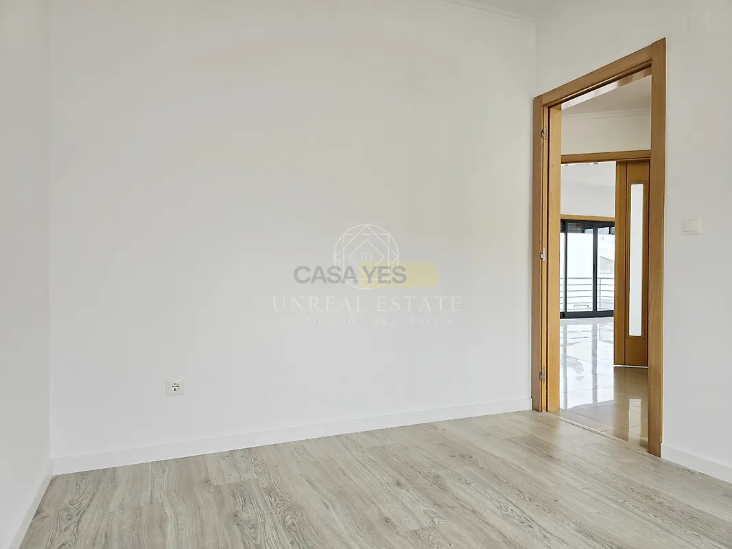 Apartamento T5 à venda em Laranjeiro e Feijó, Almada — foto 9