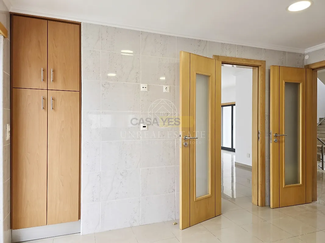 Apartamento T5 à venda em Laranjeiro e Feijó, Almada — foto 18