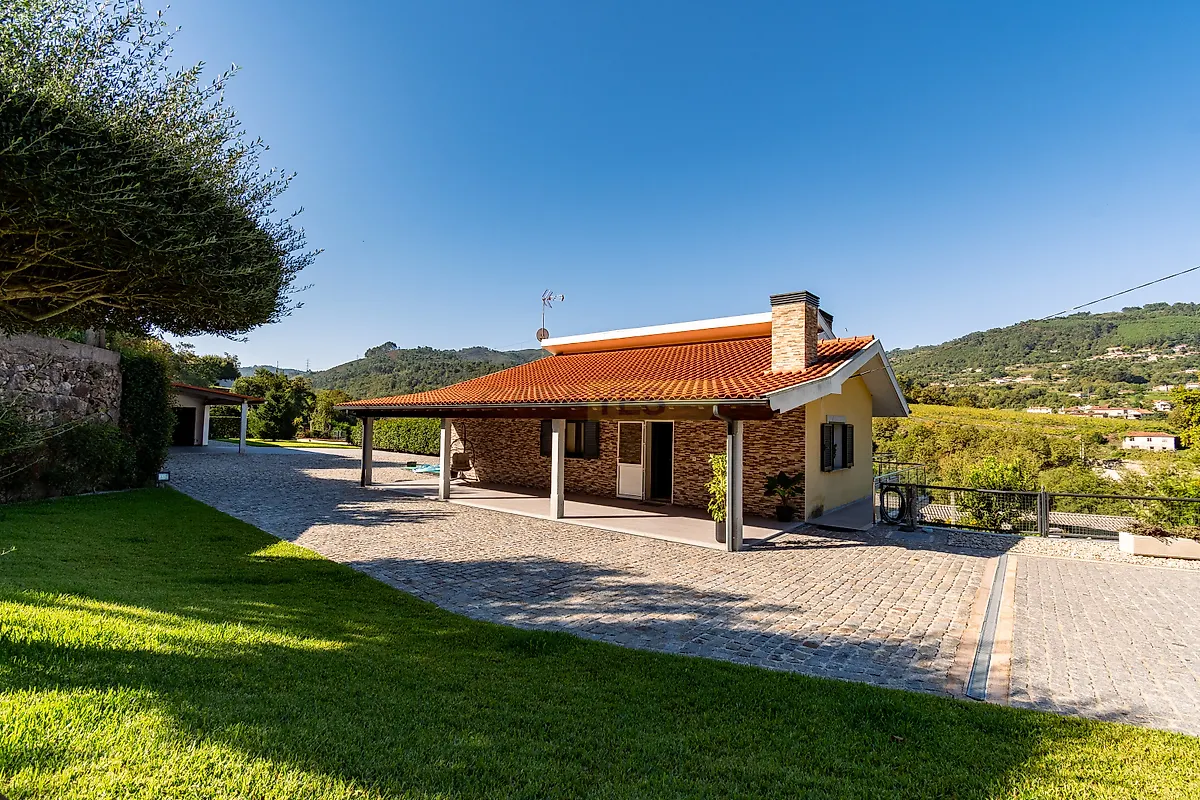 Moradia T5 em Vade (São Pedro), €470.000