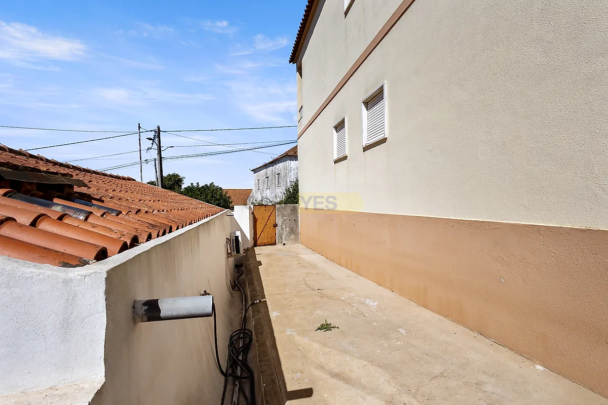 Moradia T2 à venda em Torres Vedras (São Pedro, Santiago, Santa Maria do Castelo e São Miguel) e Matacães, Torres Vedras — foto 13