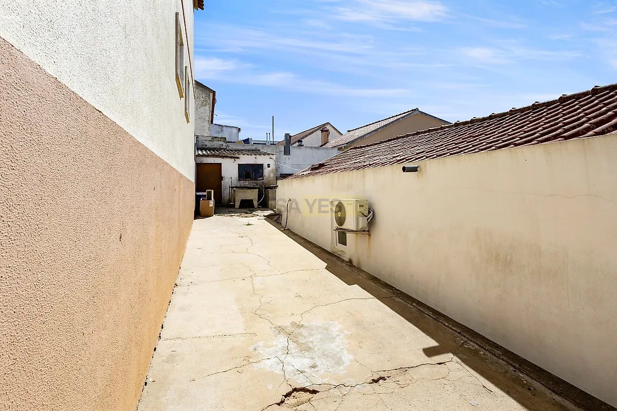 Moradia T2 à venda em Torres Vedras (São Pedro, Santiago, Santa Maria do Castelo e São Miguel) e Matacães, Torres Vedras — foto 14