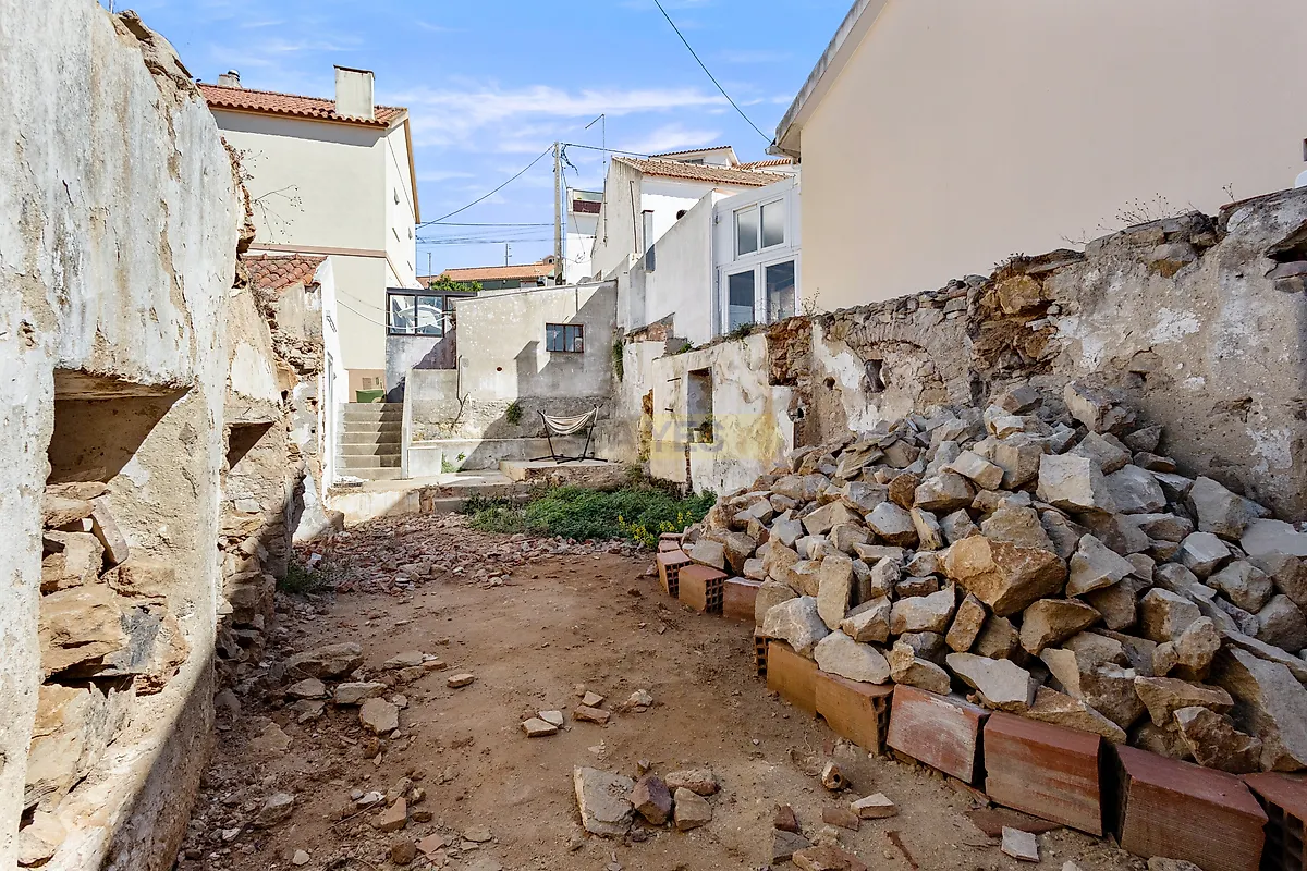 Moradia T2 à venda em Torres Vedras (São Pedro, Santiago, Santa Maria do Castelo e São Miguel) e Matacães, Torres Vedras — foto 19