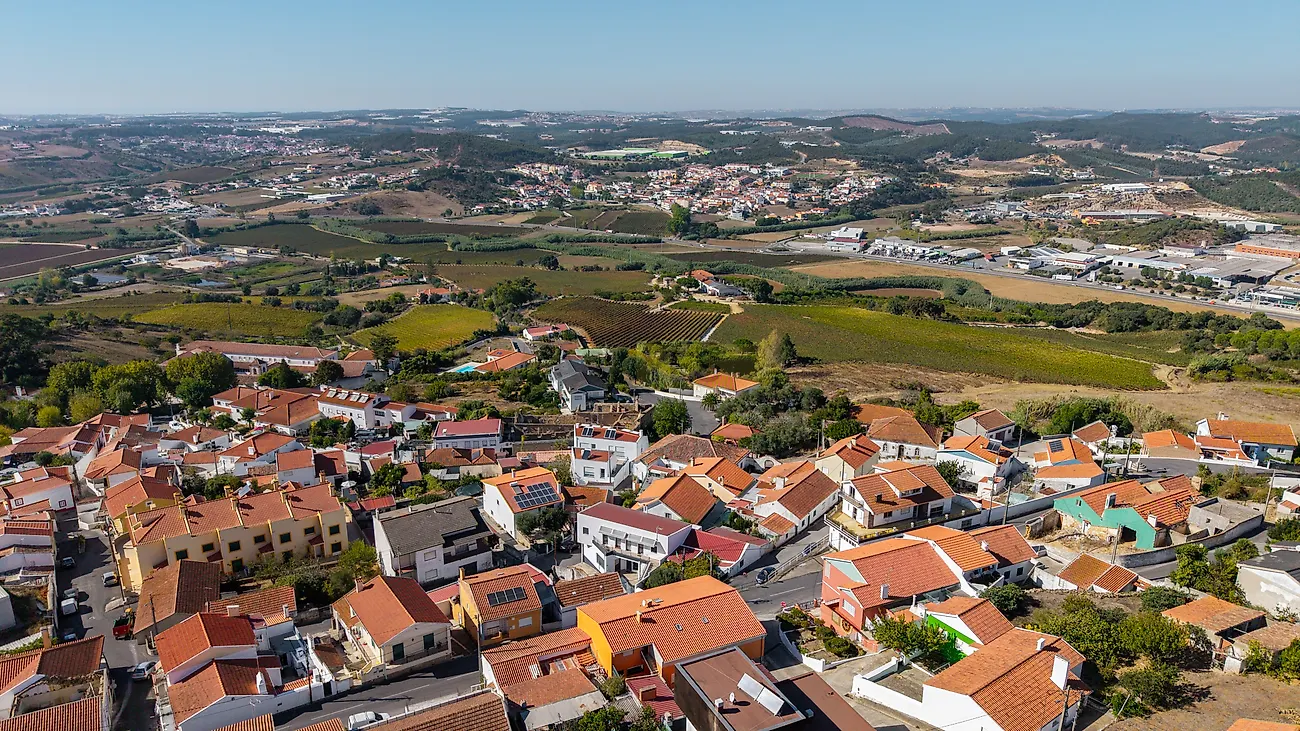 Moradia T2 à venda em Torres Vedras (São Pedro, Santiago, Santa Maria do Castelo e São Miguel) e Matacães, Torres Vedras — foto 34