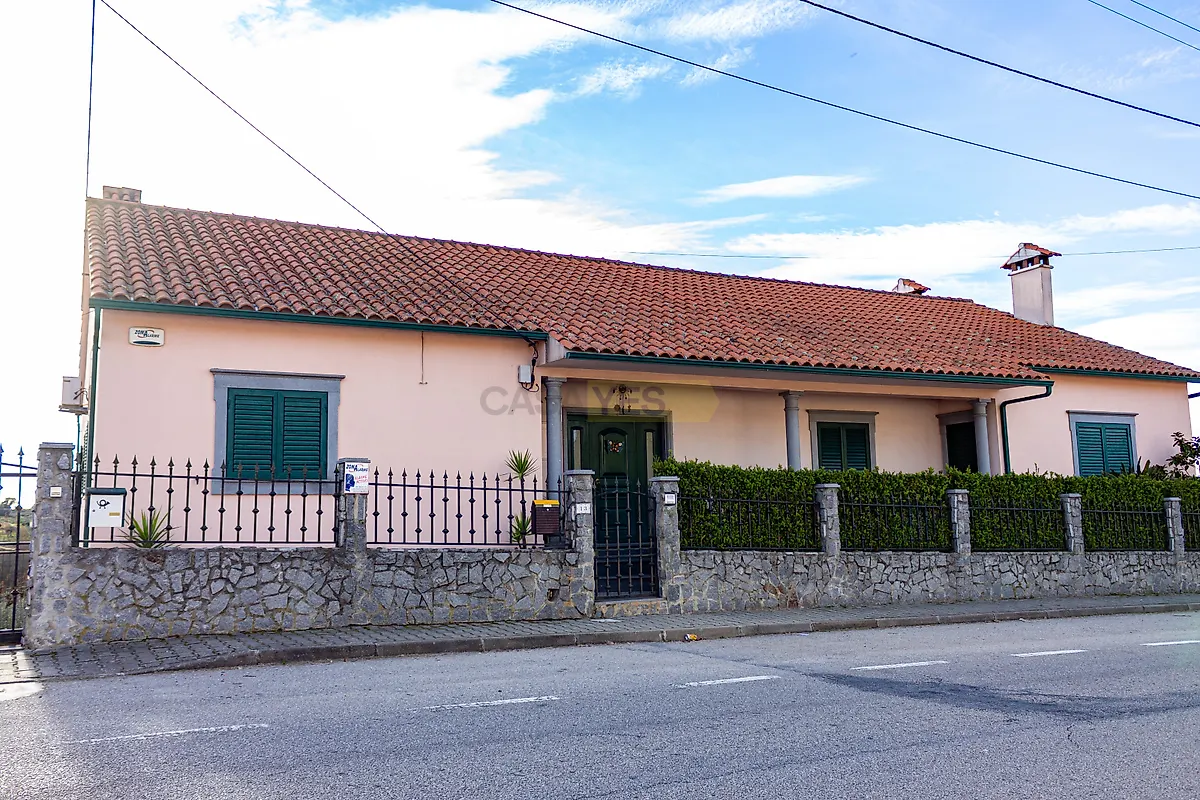 Moradia T5 à venda em Escalos de Baixo e Mata, Castelo Branco — foto 32